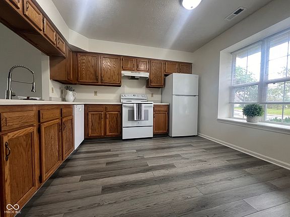 2nd image of 507 Woodberry Dr