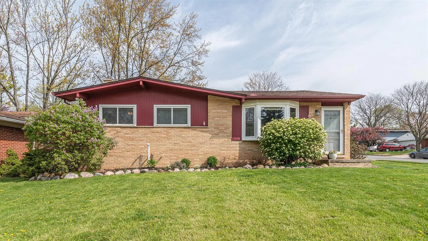 2202 Faye Dr photo 1