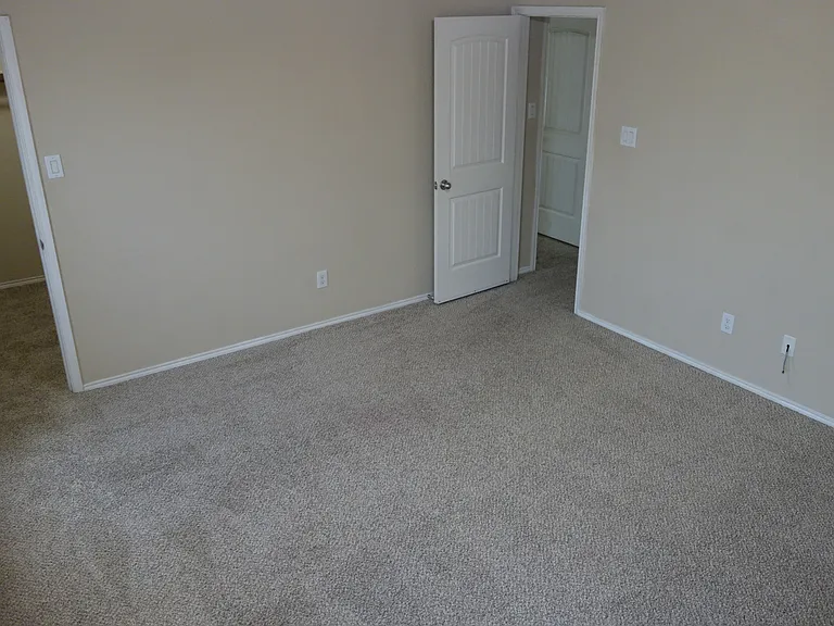 12221 Big Rock Dr — Photo 25