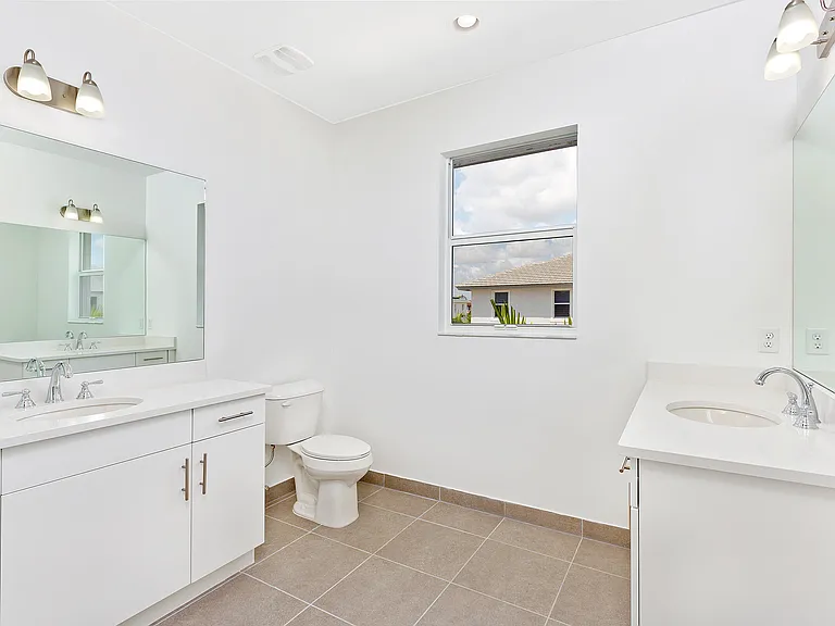 6979 Pines Cir #35 — Photo 23
