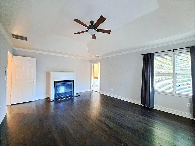 2242 Lenox Walk — Photo 40