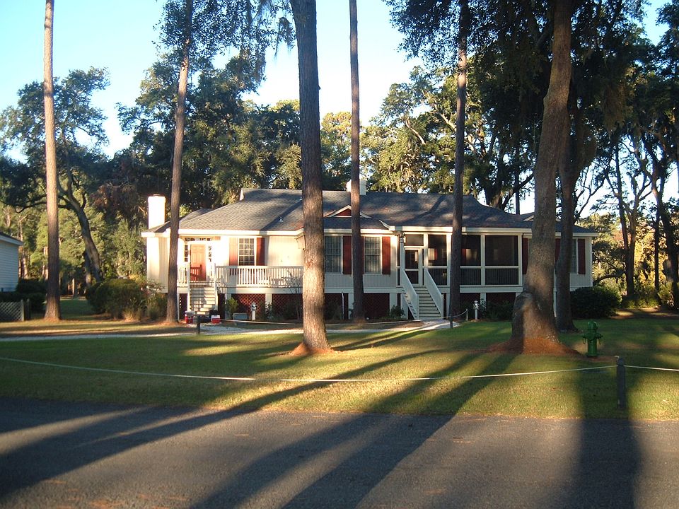 121 Avenue Of Oaks, Daufuskie Island, SC 29915 Zillow