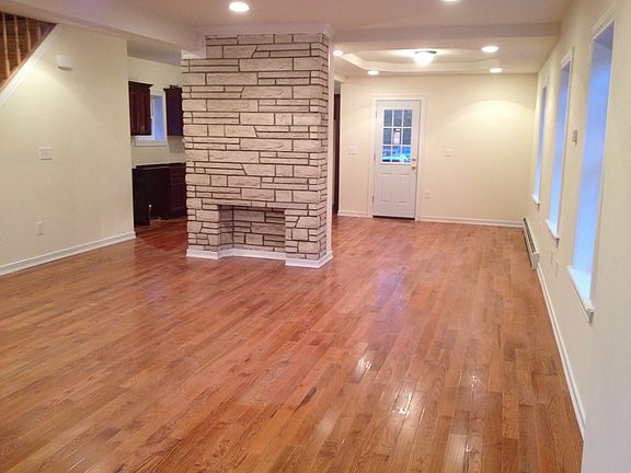 3rd image of 1735 Brookhaven Ave