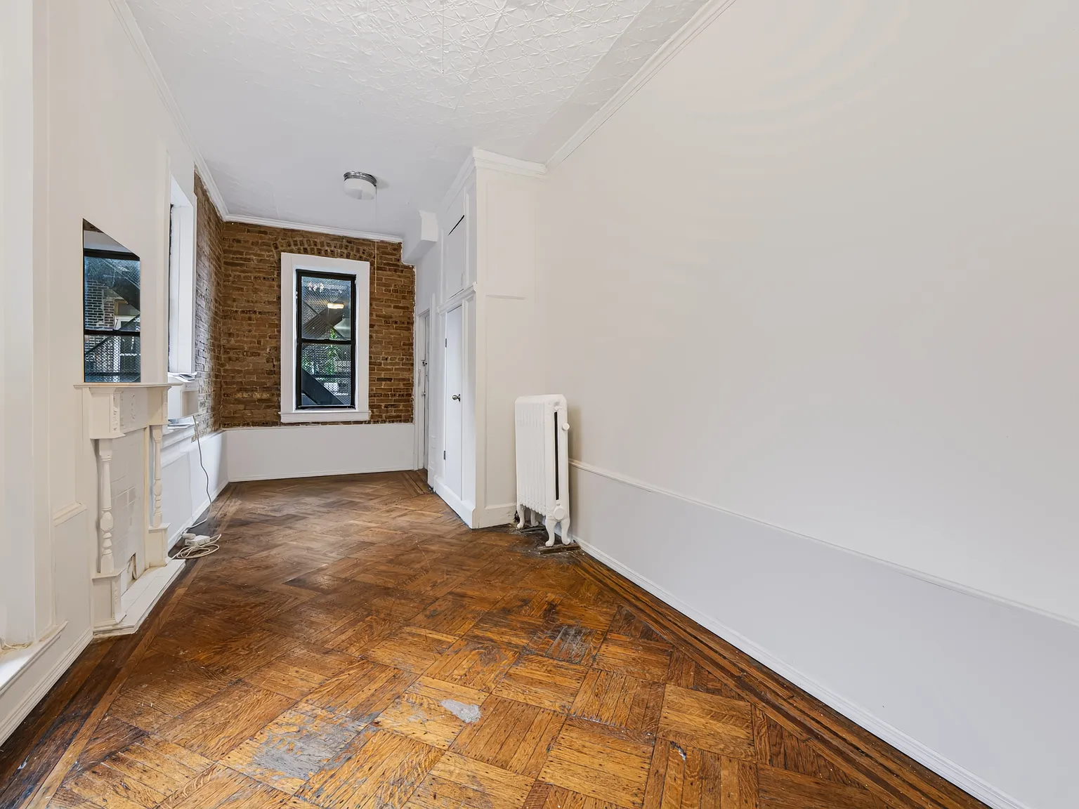 166 State St — Photo 4