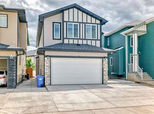 127 N Saddlecrest Grv NE, Calgary, AB T3J2K3