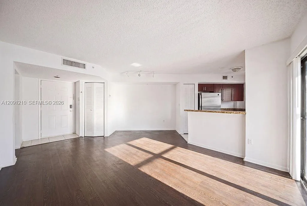 Paragon Plantation Condo — Photo 4