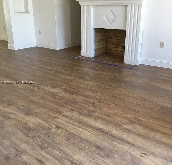 8927 Hawthorne Ave — Photo 18