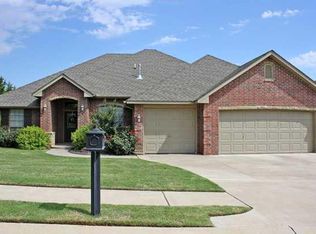 2909 Ash Grv, Edmond, OK 73003