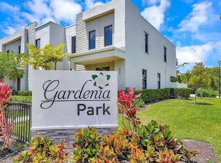 549 NW 17th St, Fort Lauderdale, FL 33311