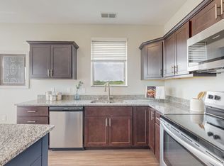 Lake Jonathan Flats, Chaska, MN 55318