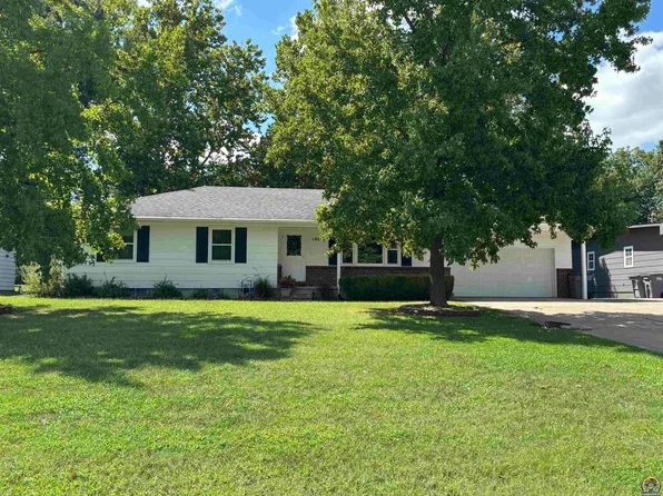 1007 Watson St, Emporia, KS 66801
