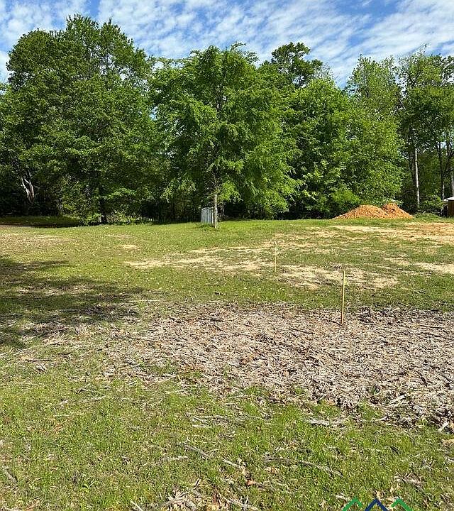 2nd image of 2105 George Richey Rd