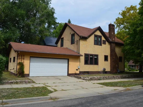 701 6th Ave N, Saint Cloud, MN 56303