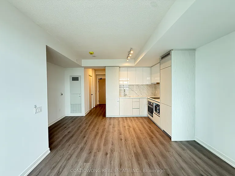 28 Interchange Way #2603 — Photo 2