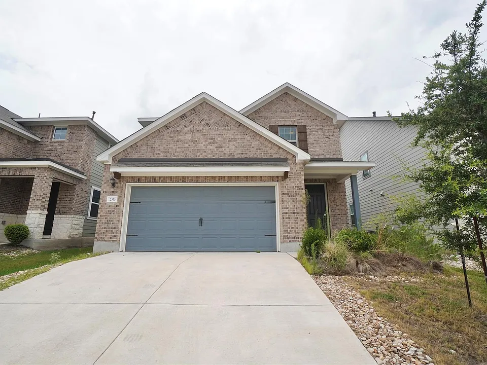 2513 Danbury Ln