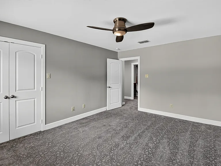 904 Solaris Pl — Photo 24