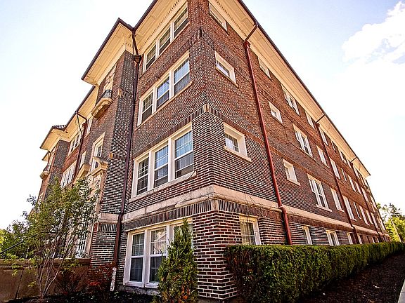 Northview Apartments
