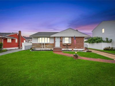 14 Buckner Avenue, Hicksville, NY, 11801