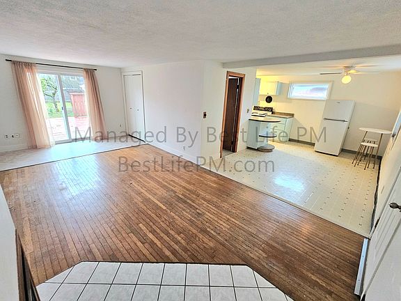 4th image of 3040 SE 136th Ave