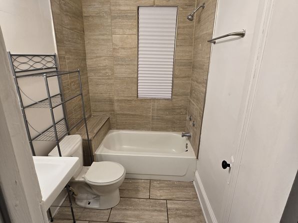 1309 Maryland St #1F