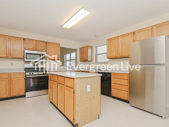 5th image of 6524 Loblolly Dr