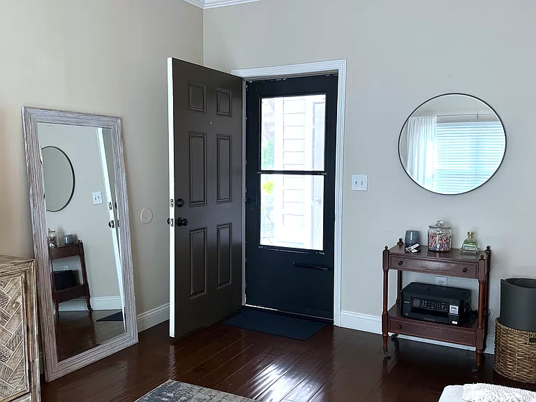 1601 Nectarine St #J4 — Photo 9