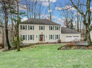 39 Ridge Dr, Berkeley Heights, NJ 07922