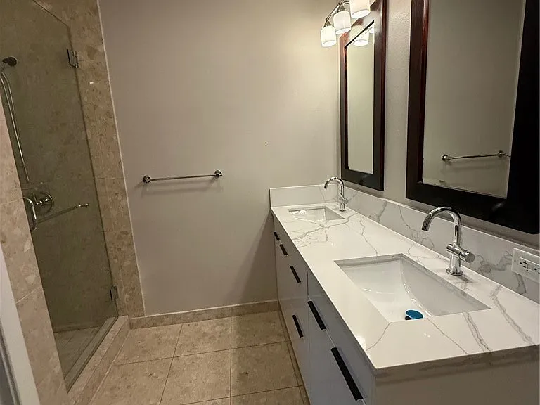 4525 Dean Martin Dr #401 — Photo 12