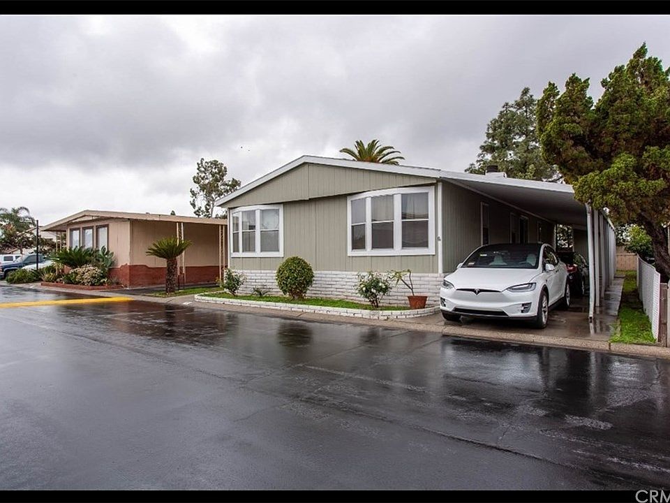1st image of 320 N Park Vista St Spc 8