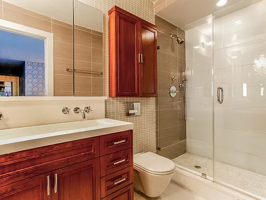 Sold by Sotheby's International Realty | media 11
