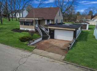 6104 Water STREET, Burlington, WI 53105