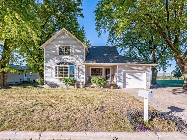 202 Van Amber St W, Welcome, MN 56181