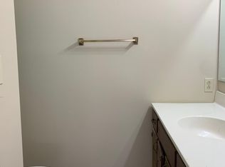 1088 Bryant Dr, Bristol, VA 24201