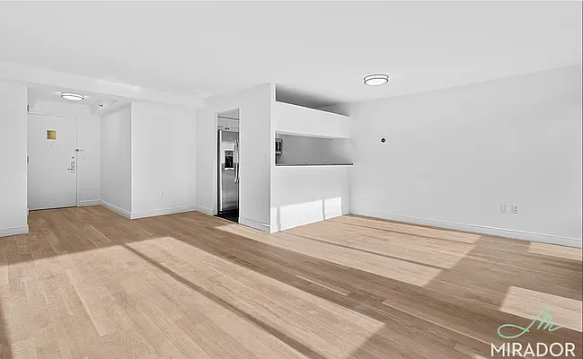 Rented by Mirador Real Estate | media 21