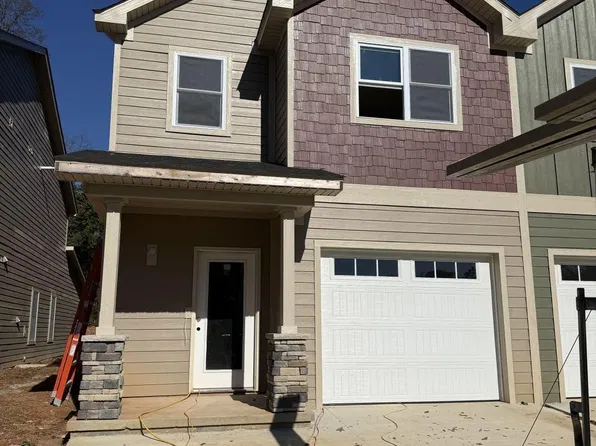 5 Homestead Ct, Athens, OH 45701