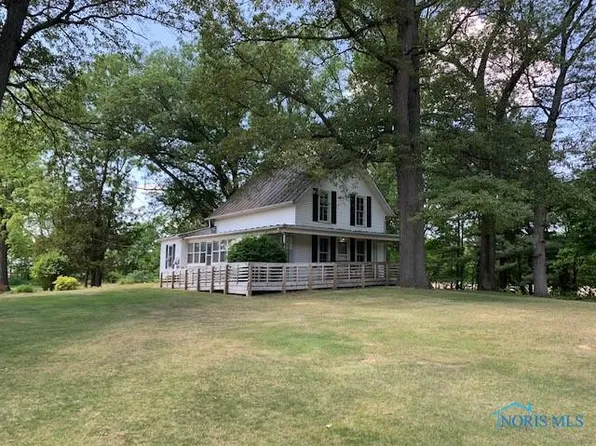 15724 Harris Rd, Defiance, OH 43512