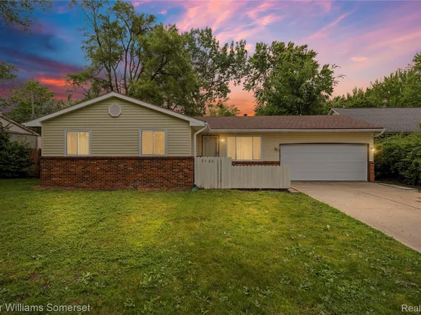 3123 W Utica Rd, Shelby Township, MI 48317