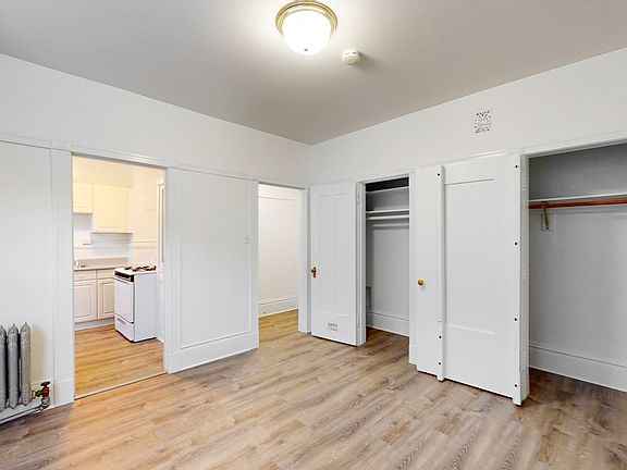 3rd image of 154 Franklin St #206