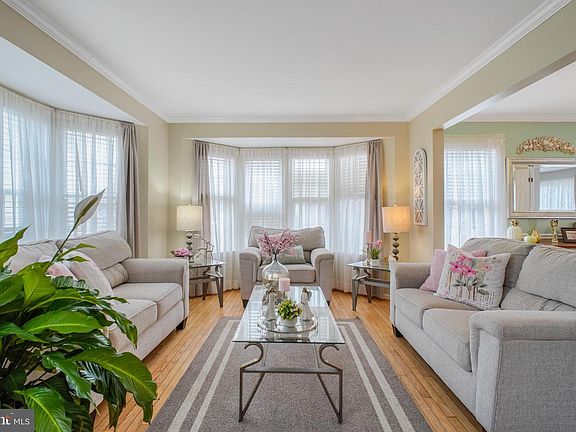 4th image of 108 Estate Ln