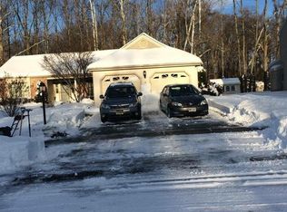 1044 Overhill Rd, Bessemer, AL 35022