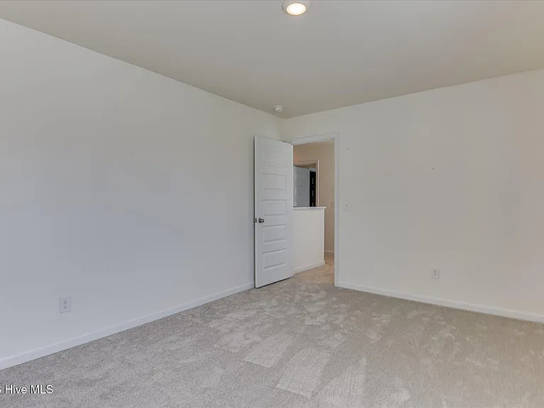 1147 Sims Dr — Photo 44