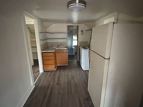 4th image of 91012 S Willamette St APT 4