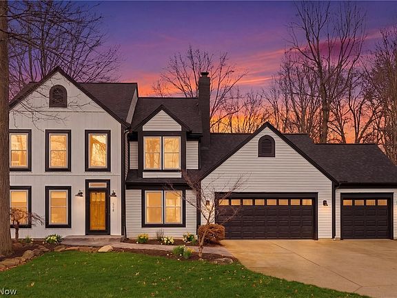 2nd image of 598 Chancellor Cir