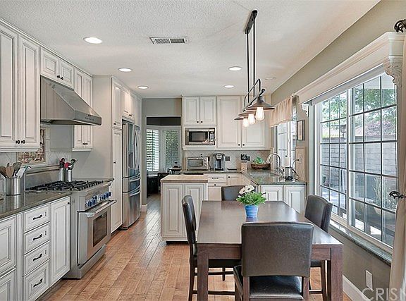 5th image of 25543 Via Pacifica