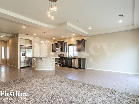 5th image of 5568 N Cathay Ct