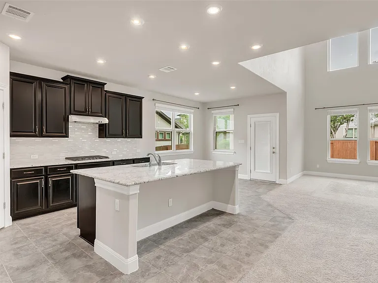 5300 Cipriano Dr — Photo 11