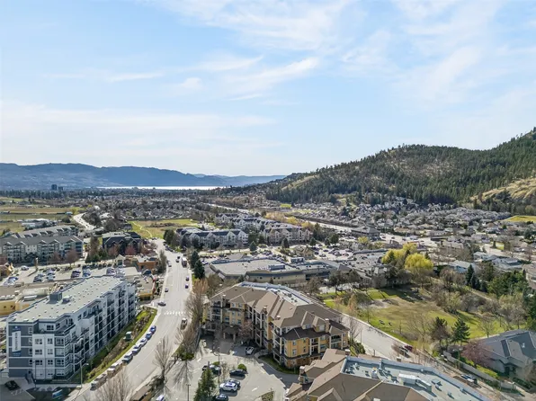 303 Whitman Rd Unit 101, Kelowna, BC V1V 2P3