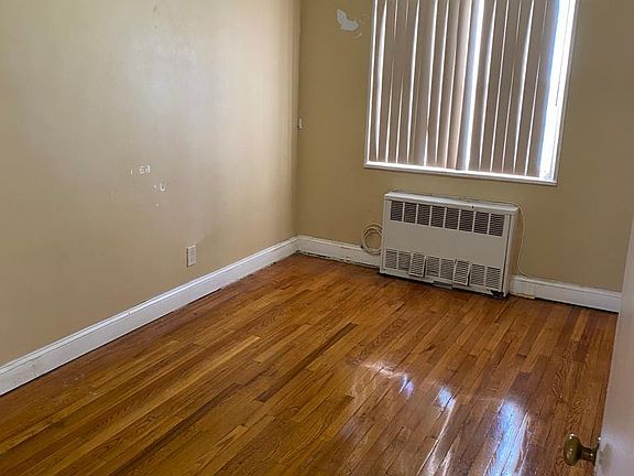 2nd image of 1158 E 102nd St
