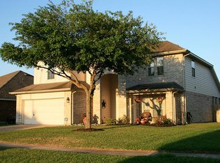 11122 Fall Point Dr, Houston, TX 77065