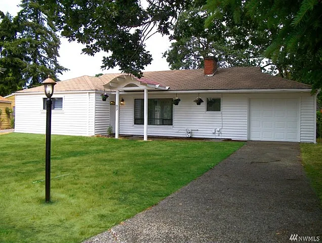 27 Crescent Cir SW photo 1